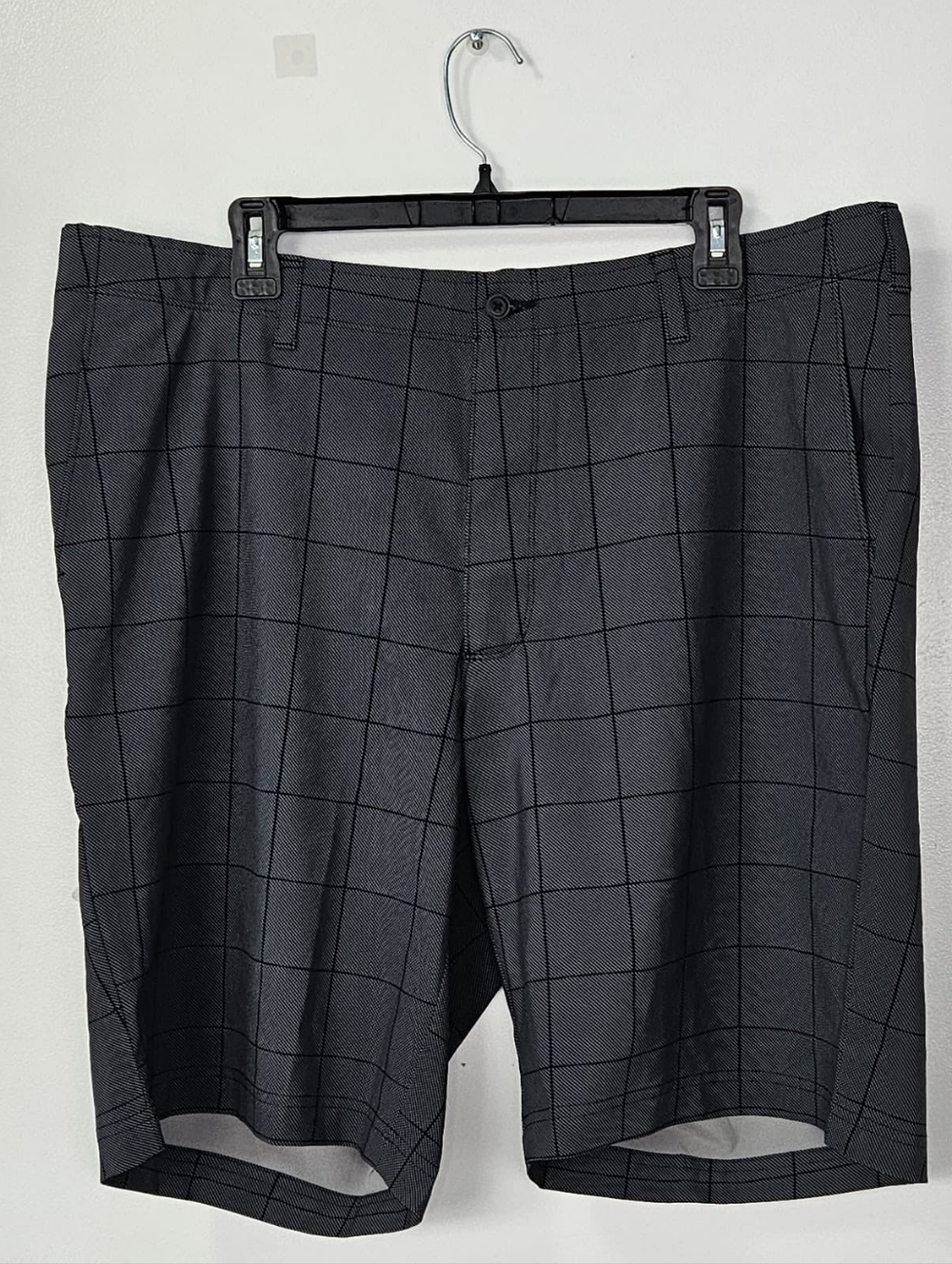 Men's Windowpane Black Golf Shorts